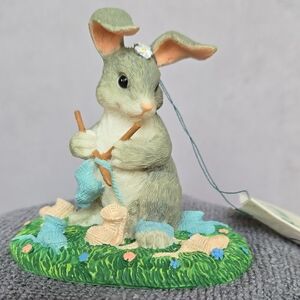 Retired Charming Tails "Guess What" Figurine